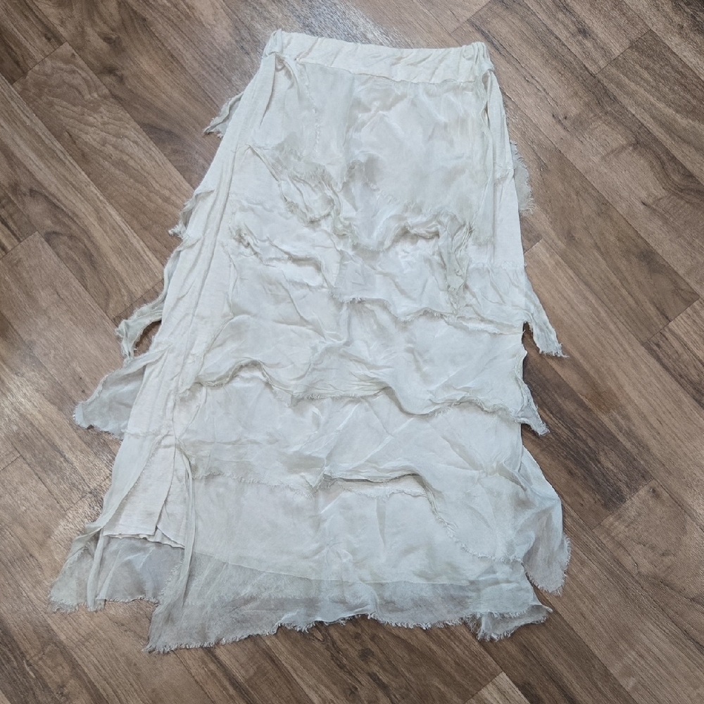 Elegant Cream Chiffon Layered Knit Skirt Size M